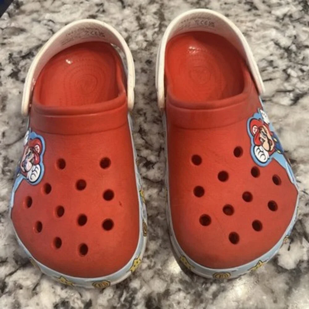 CROCS these kids